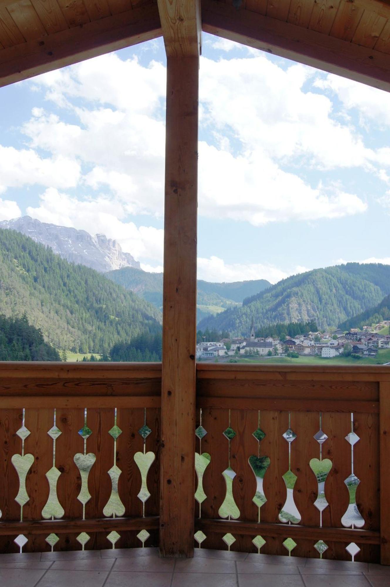 Piculin Alpin Apartments San Martino in Badia Esterno foto