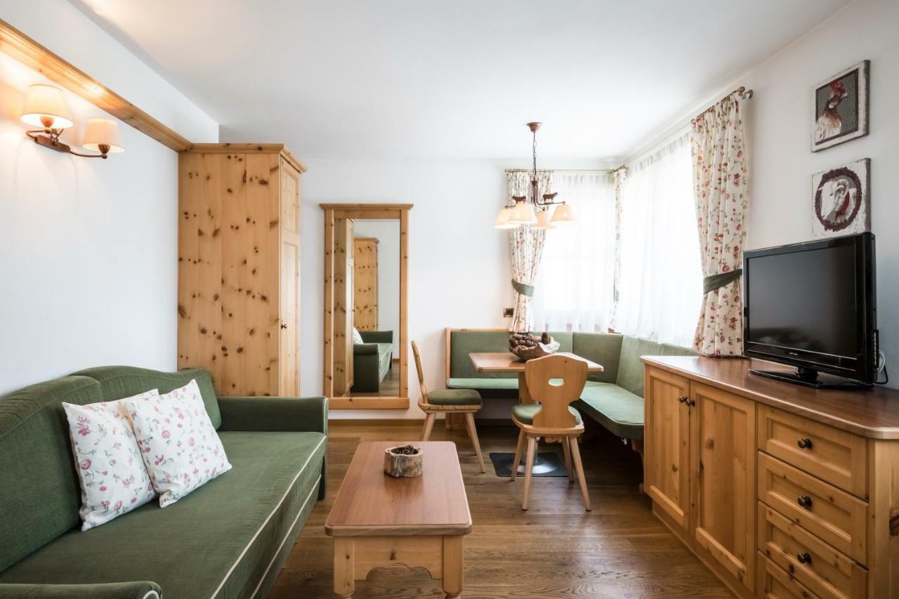 Piculin Alpin Apartments San Martino in Badia Esterno foto