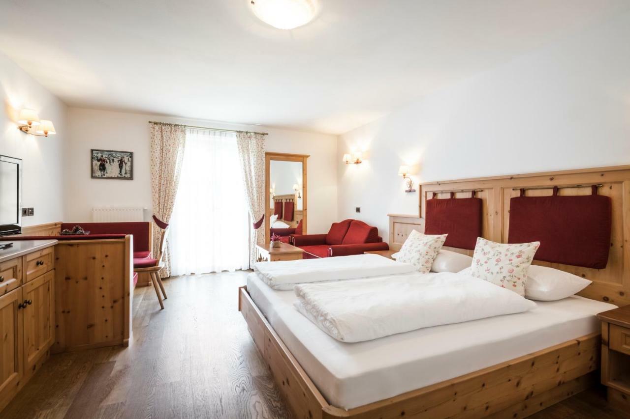 Piculin Alpin Apartments San Martino in Badia Esterno foto